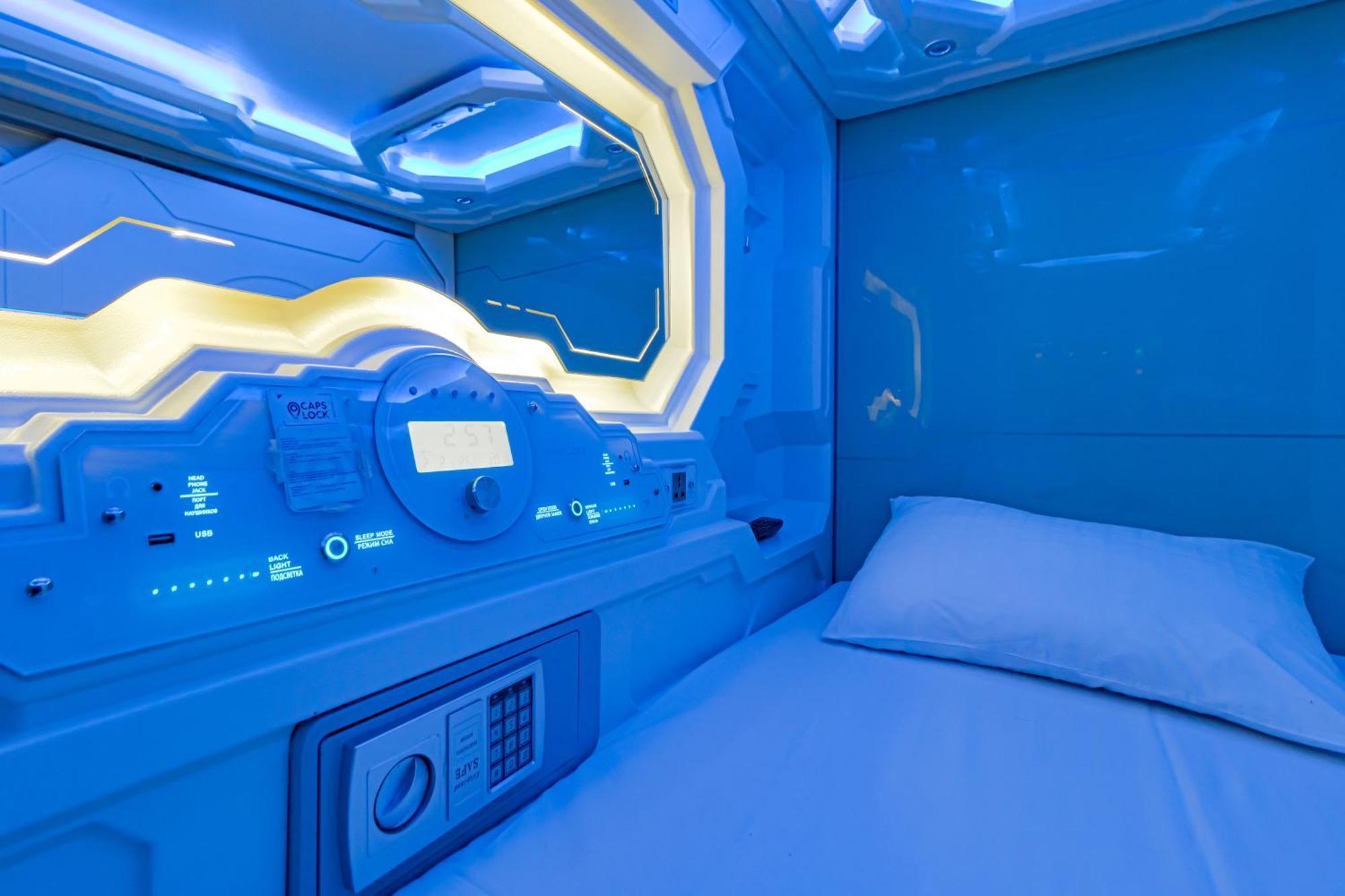 Caps Lock Future Capsule hotel Nur-Sultan (Astana)