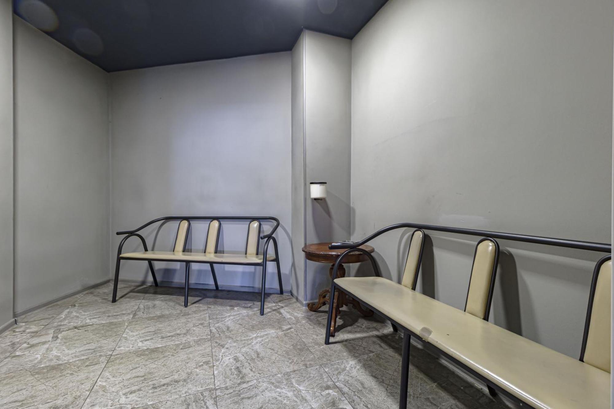 Caps Lock Future Capsule hotel