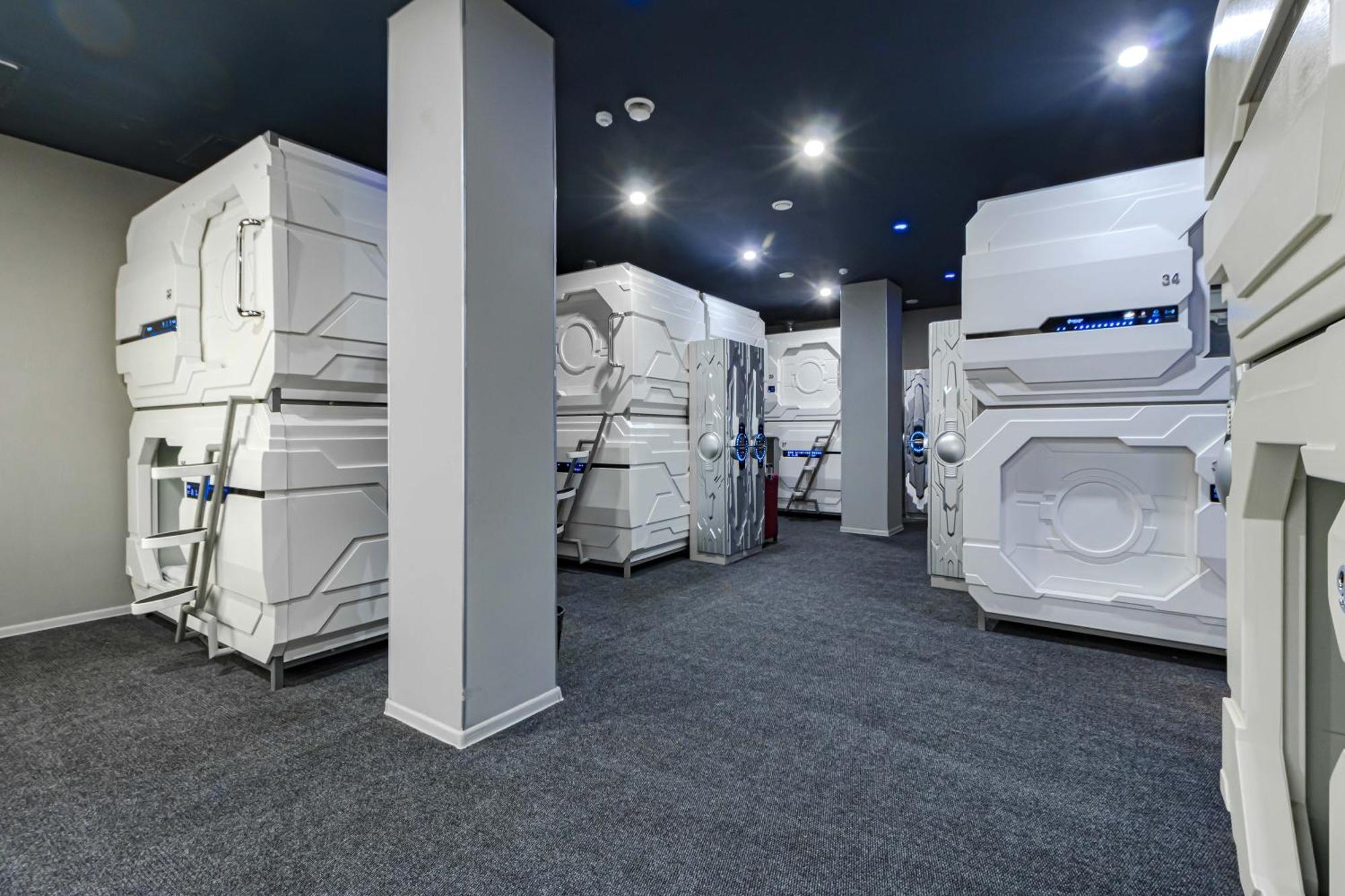 Caps Lock Future Capsule hotel Nur-Sultan (Astana)